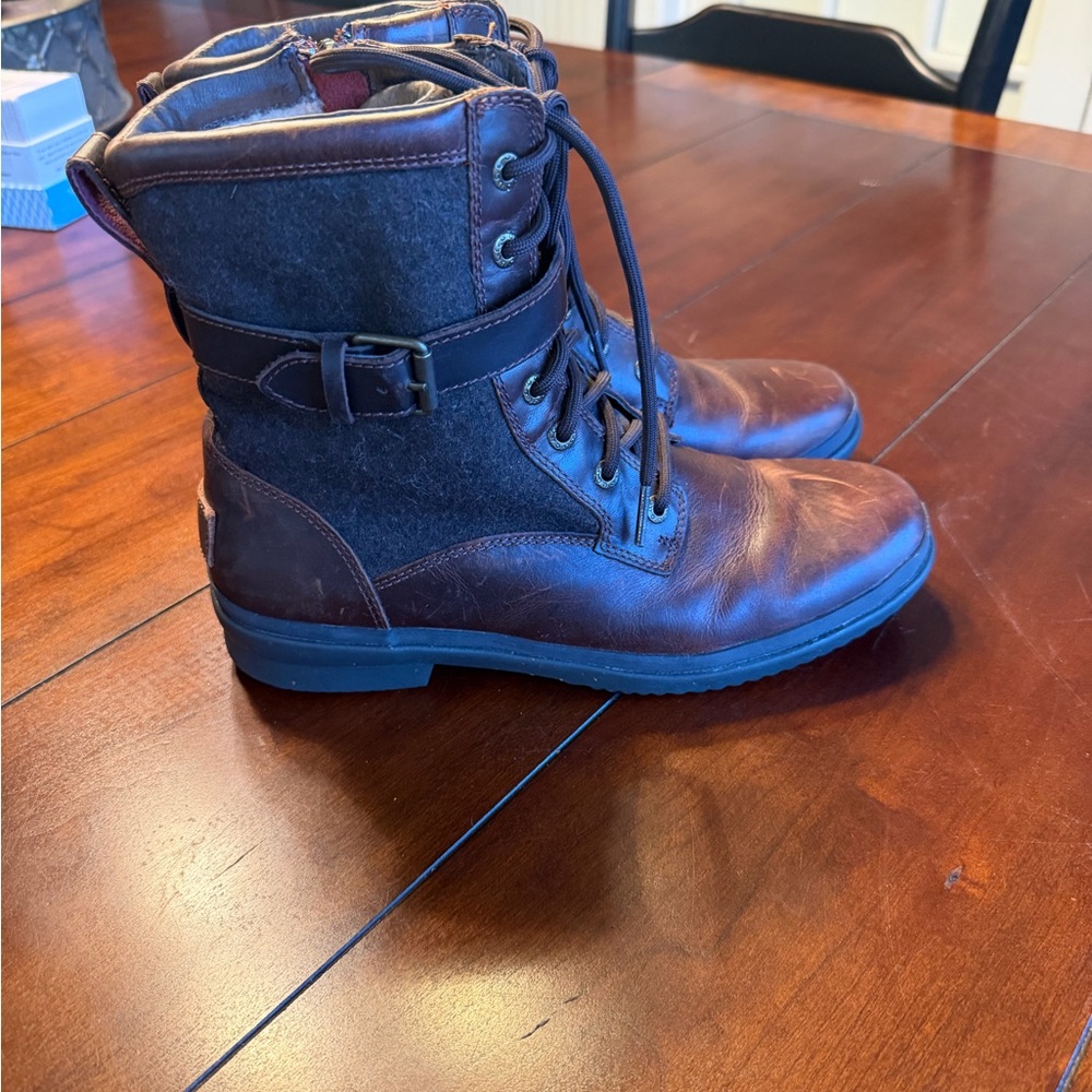 UGG Kesey Chestnut Brown Shearling Lined Boots w/zipper and buckle